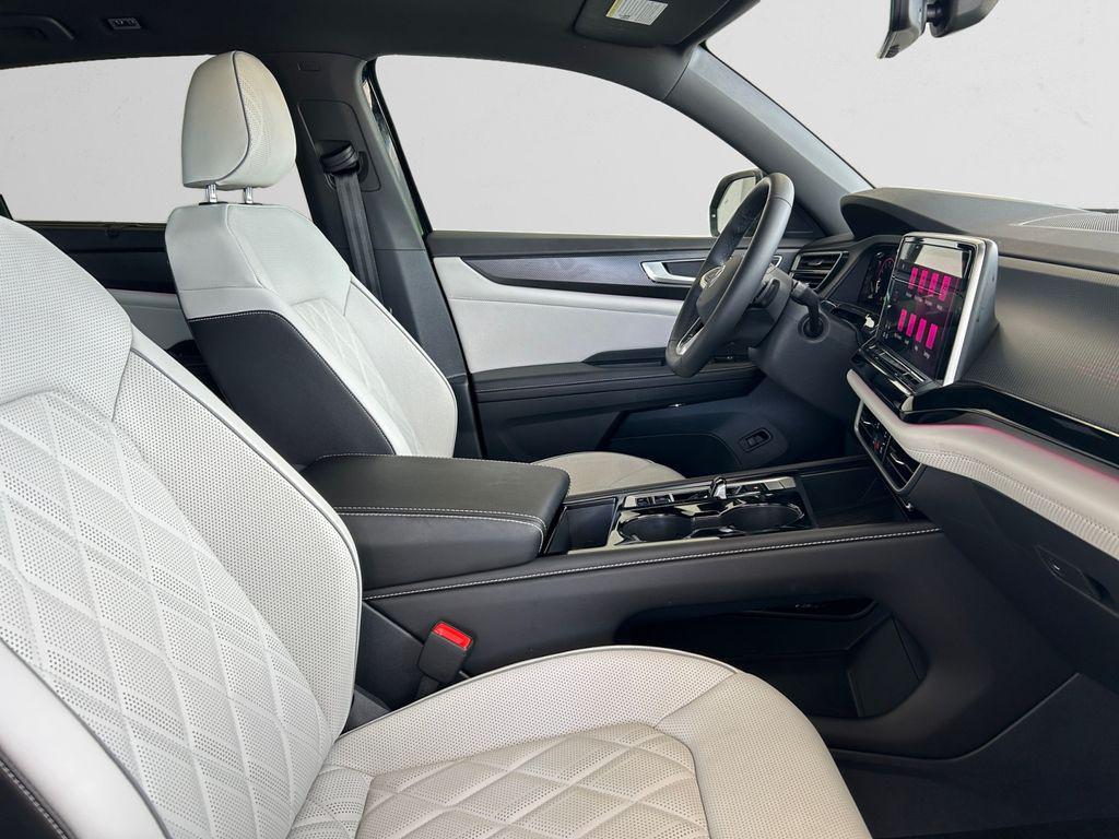 new 2025 Volkswagen Atlas Cross Sport car, priced at $52,571