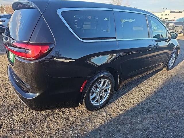 used 2023 Chrysler Pacifica car, priced at $24,698