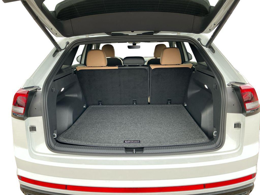 new 2025 Volkswagen Atlas Cross Sport car, priced at $50,024