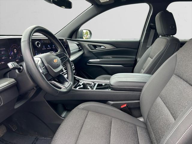 used 2024 Chevrolet Traverse car, priced at $39,364