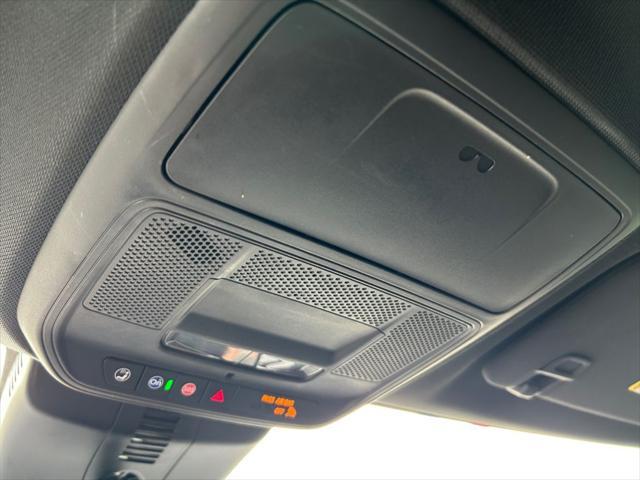 used 2024 Chevrolet Traverse car, priced at $39,364