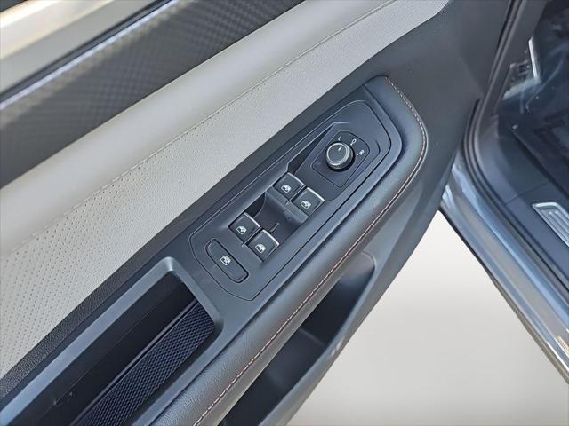 new 2025 Volkswagen Atlas car, priced at $47,531