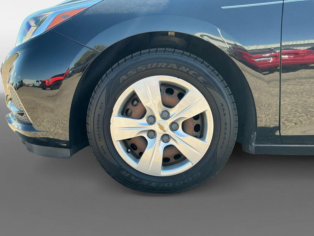 used 2018 Chevrolet Cruze car, priced at $11,795