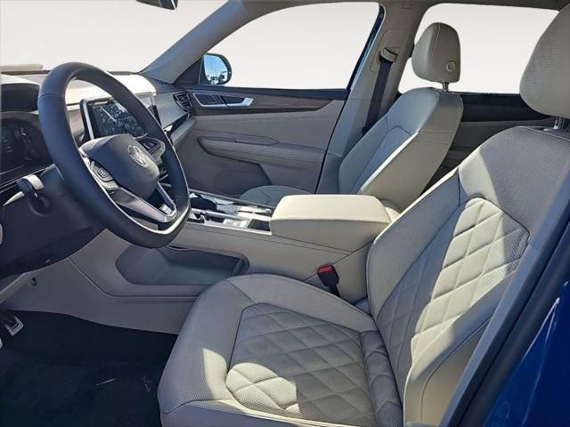 new 2025 Volkswagen Atlas car, priced at $53,626