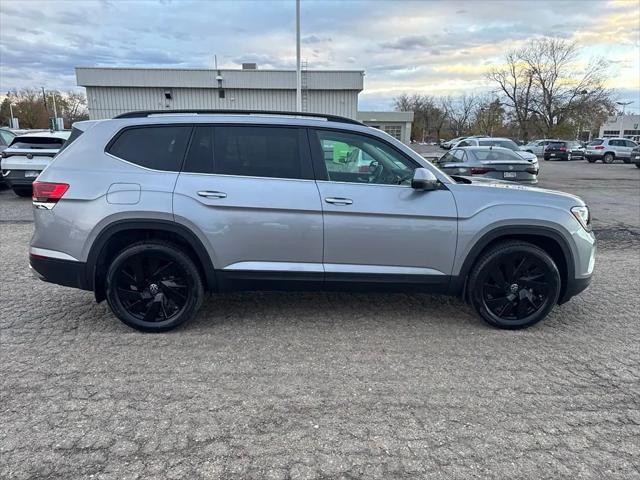 new 2025 Volkswagen Atlas car, priced at $49,224