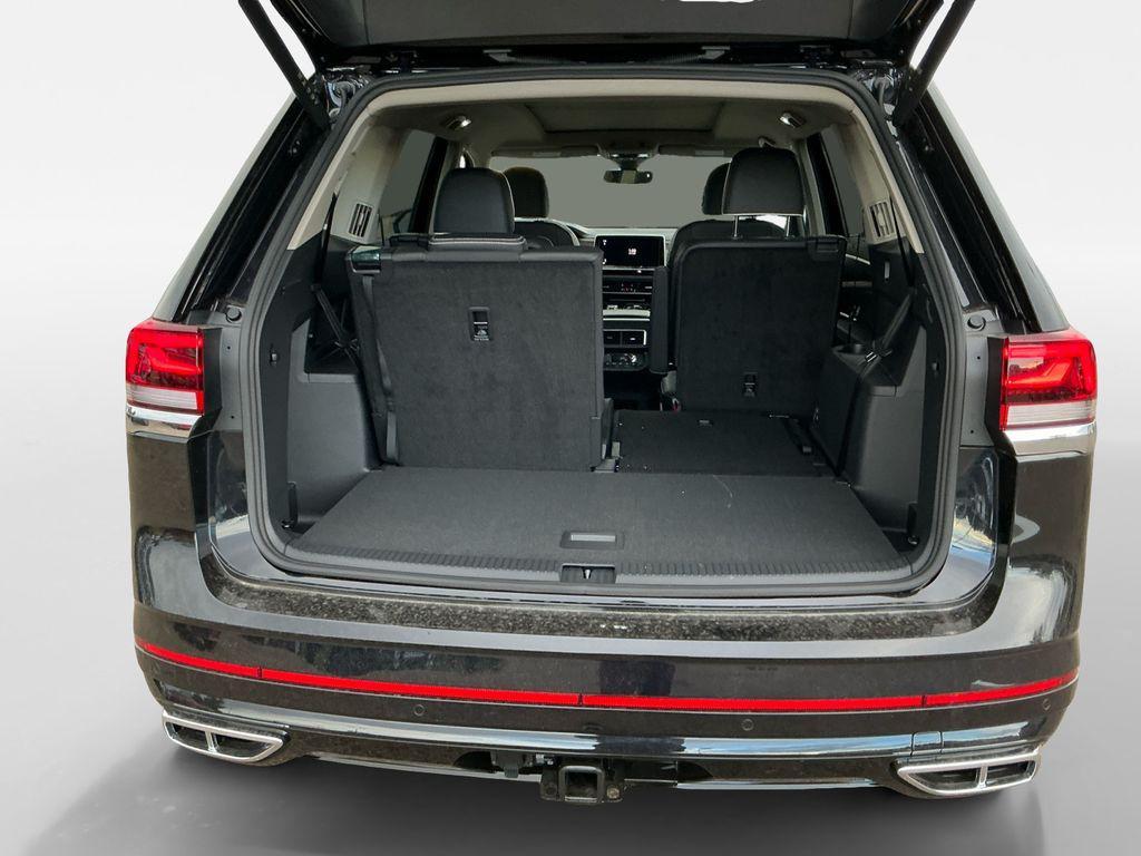 new 2026 Volkswagen Atlas car, priced at $58,336