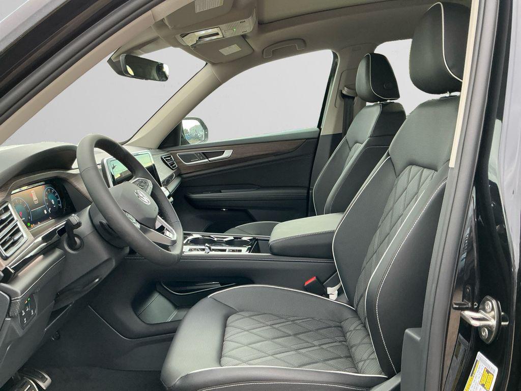 new 2026 Volkswagen Atlas car, priced at $58,336