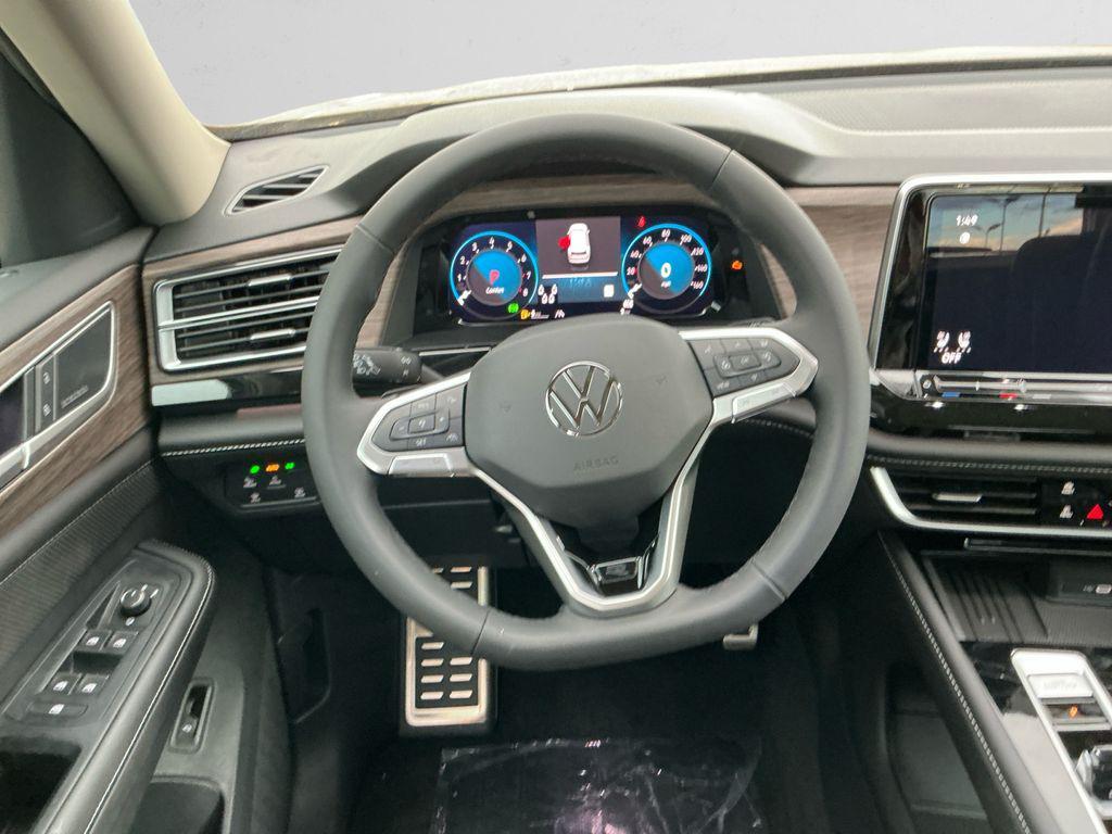 new 2026 Volkswagen Atlas car, priced at $58,336