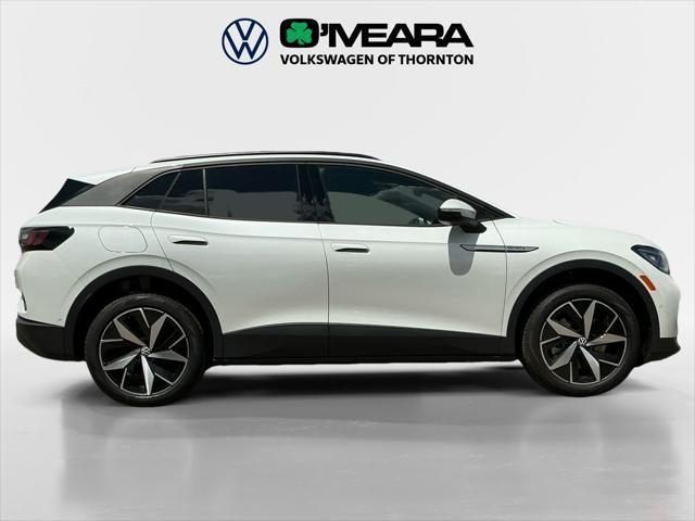 new 2025 Volkswagen ID.4 car, priced at $52,118