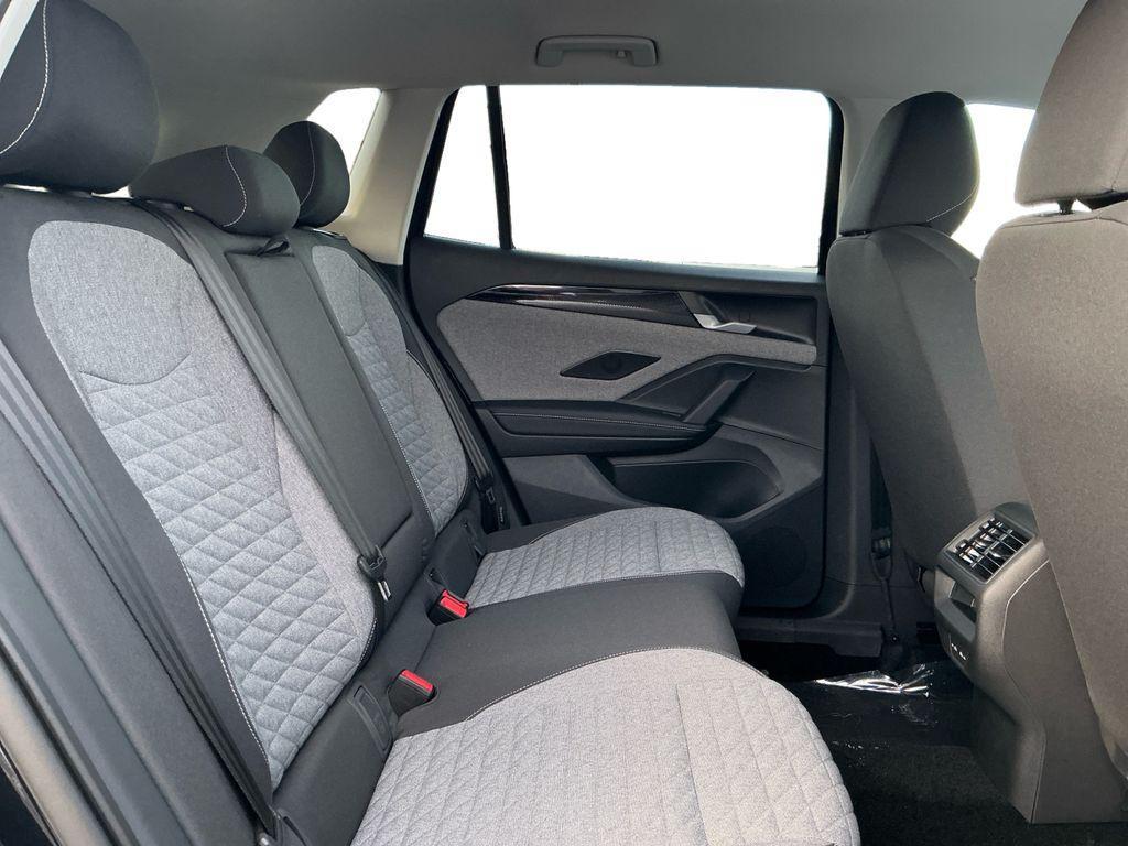 new 2026 Volkswagen Tiguan car, priced at $33,598