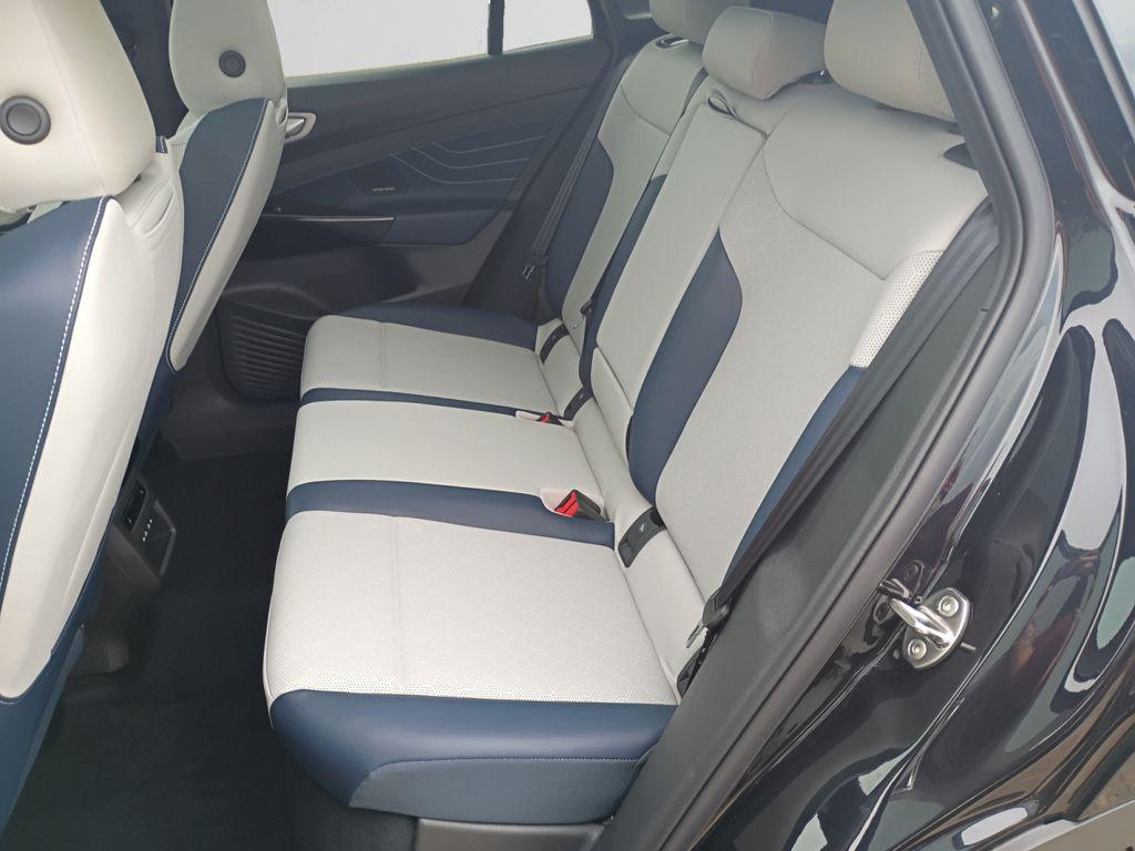 new 2025 Volkswagen ID.4 car, priced at $53,961