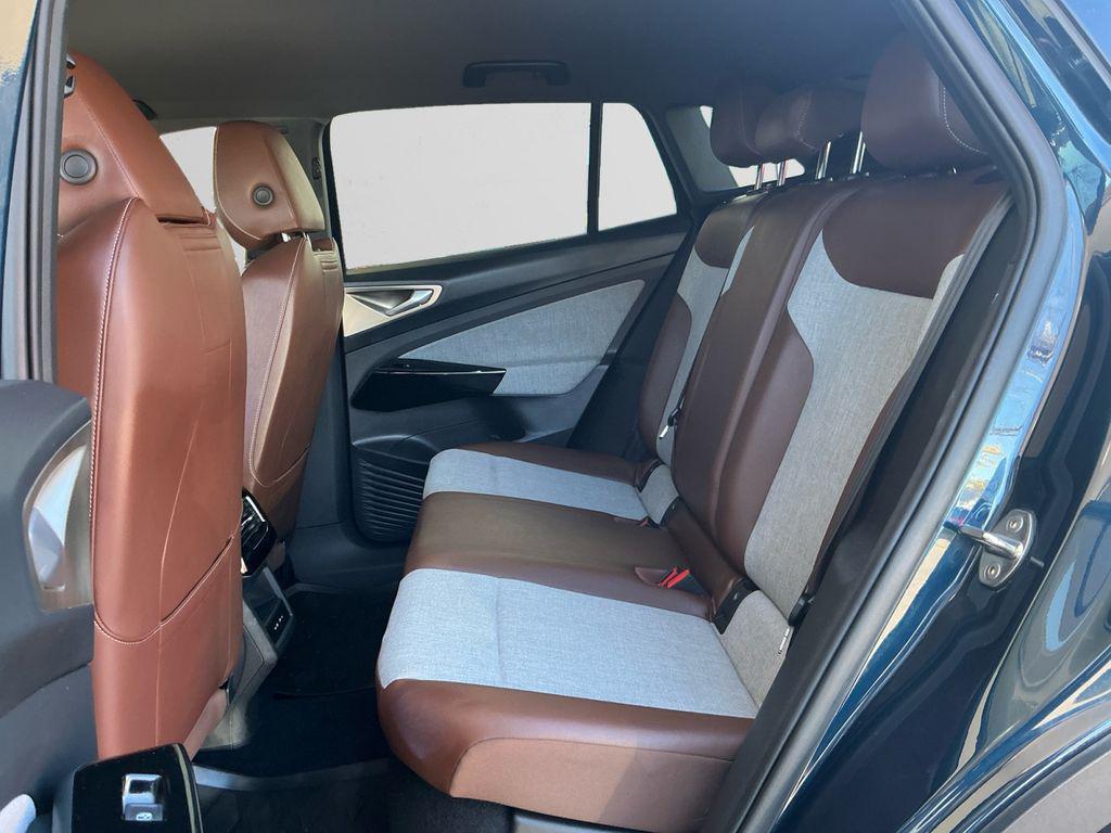 used 2023 Volkswagen ID.4 car, priced at $21,998