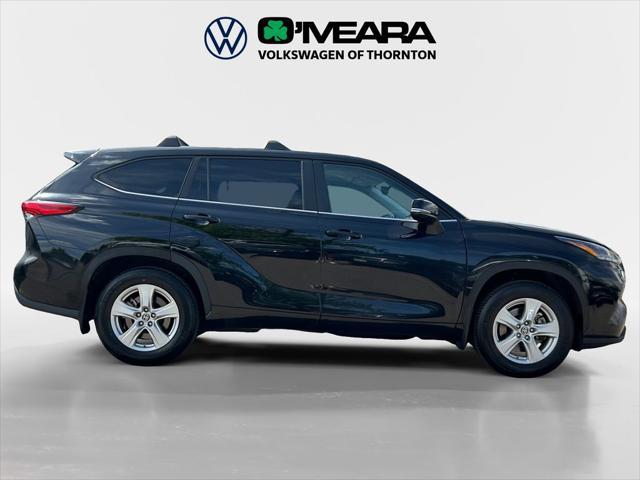 used 2023 Toyota Highlander car, priced at $34,567