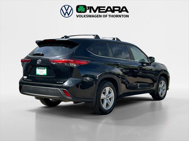 used 2023 Toyota Highlander car, priced at $34,567