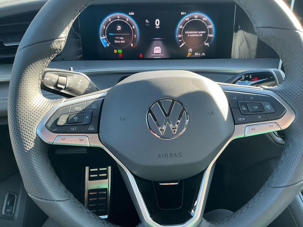 new 2025 Volkswagen Tiguan car, priced at $40,272