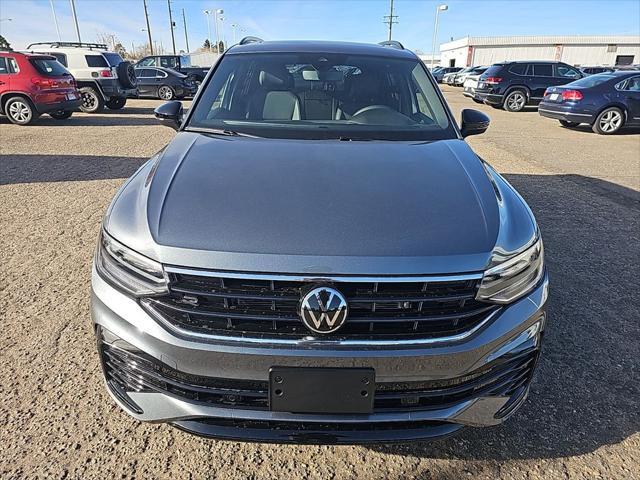 new 2024 Volkswagen Tiguan car, priced at $36,195