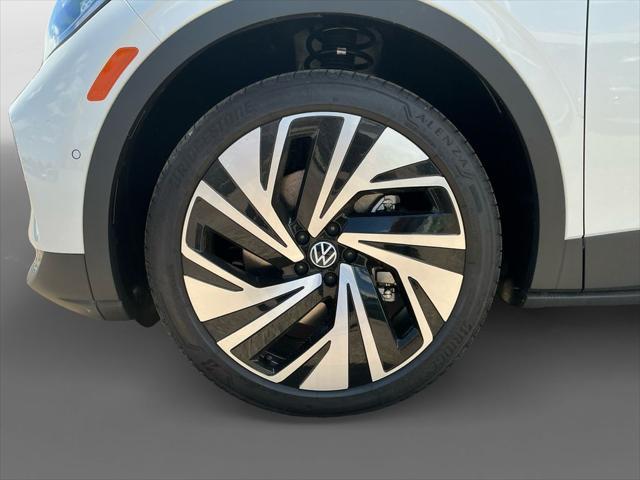 new 2025 Volkswagen ID.4 car, priced at $54,416