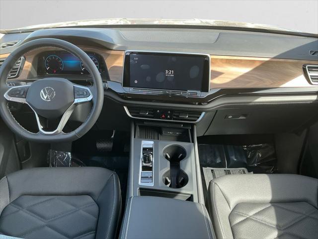 new 2025 Volkswagen Atlas car, priced at $40,535