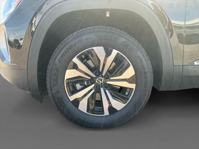new 2025 Volkswagen Atlas car, priced at $40,535