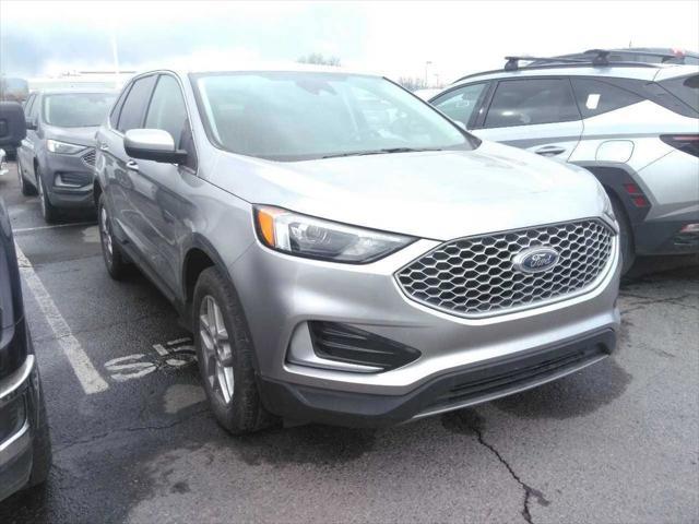 used 2024 Ford Edge car, priced at $26,998