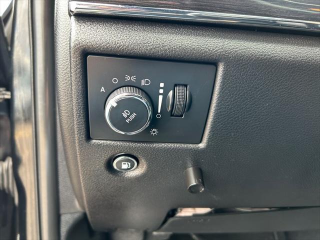 used 2020 Jeep Grand Cherokee car, priced at $26,526