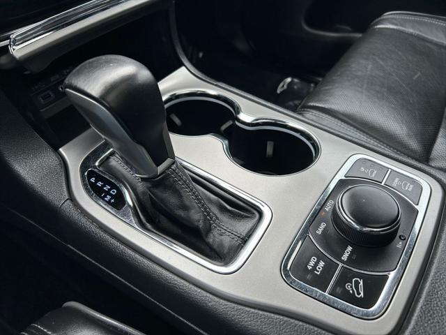 used 2020 Jeep Grand Cherokee car, priced at $26,526