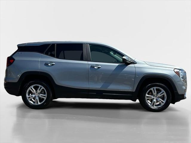 used 2024 GMC Terrain car, priced at $25,547