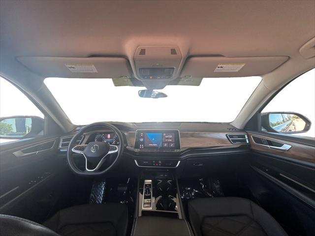 used 2024 Volkswagen Atlas car, priced at $34,625