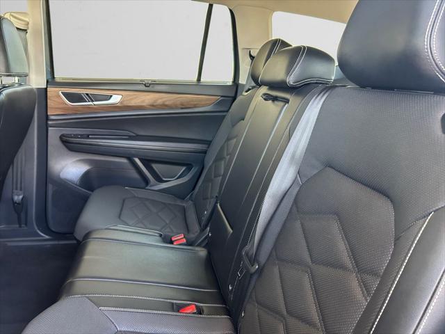 used 2024 Volkswagen Atlas car, priced at $34,625