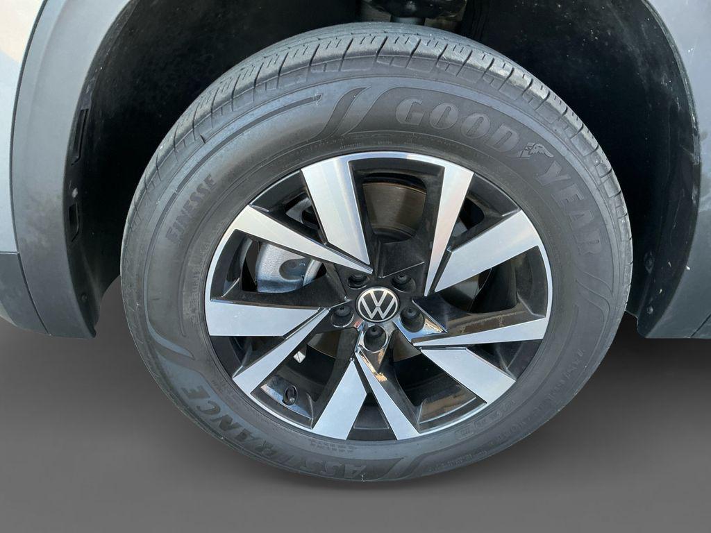 used 2022 Volkswagen Atlas Cross Sport car, priced at $23,564