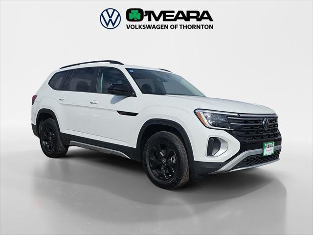 new 2025 Volkswagen Atlas car, priced at $47,074