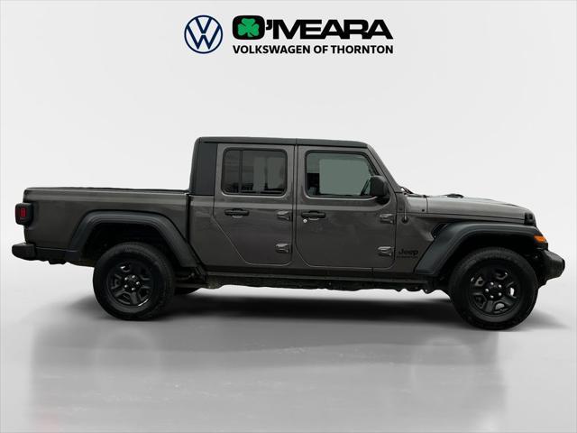 used 2022 Jeep Gladiator car, priced at $28,346