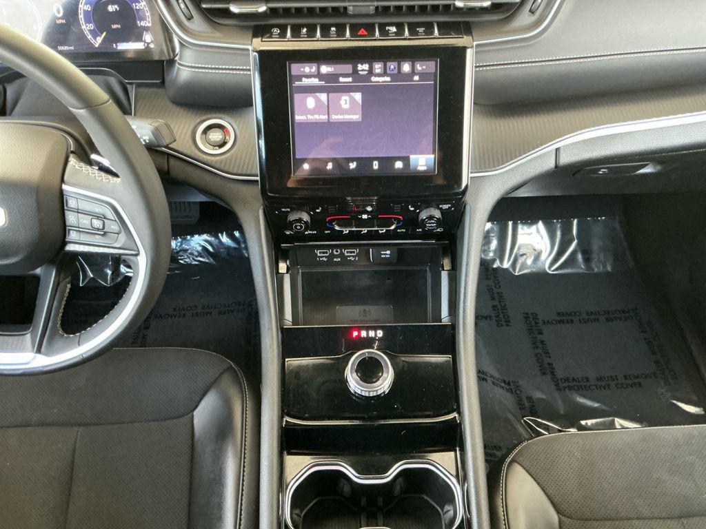 used 2023 Jeep Grand Cherokee car, priced at $30,998