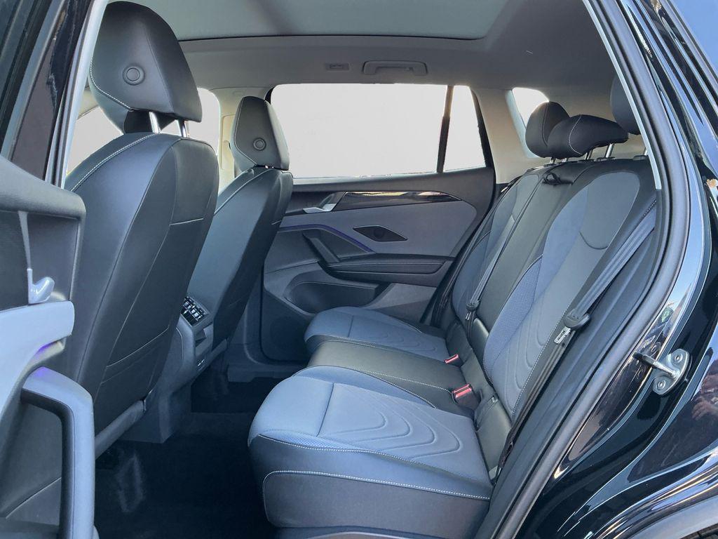 new 2025 Volkswagen Tiguan car, priced at $35,362