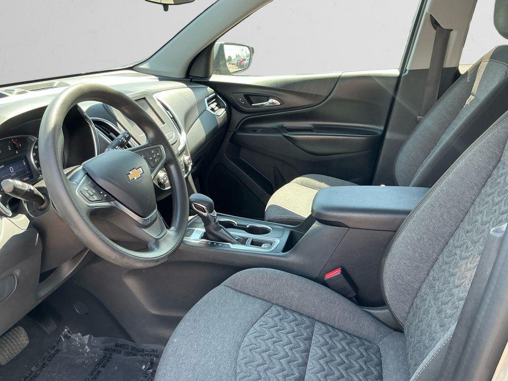 used 2023 Chevrolet Equinox car, priced at $18,999