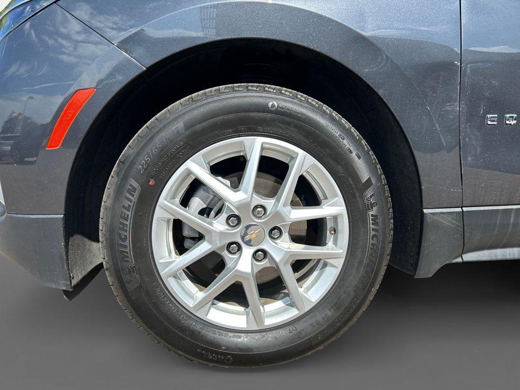 used 2023 Chevrolet Equinox car, priced at $17,493
