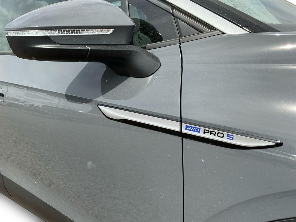 new 2025 Volkswagen ID.4 car, priced at $54,981