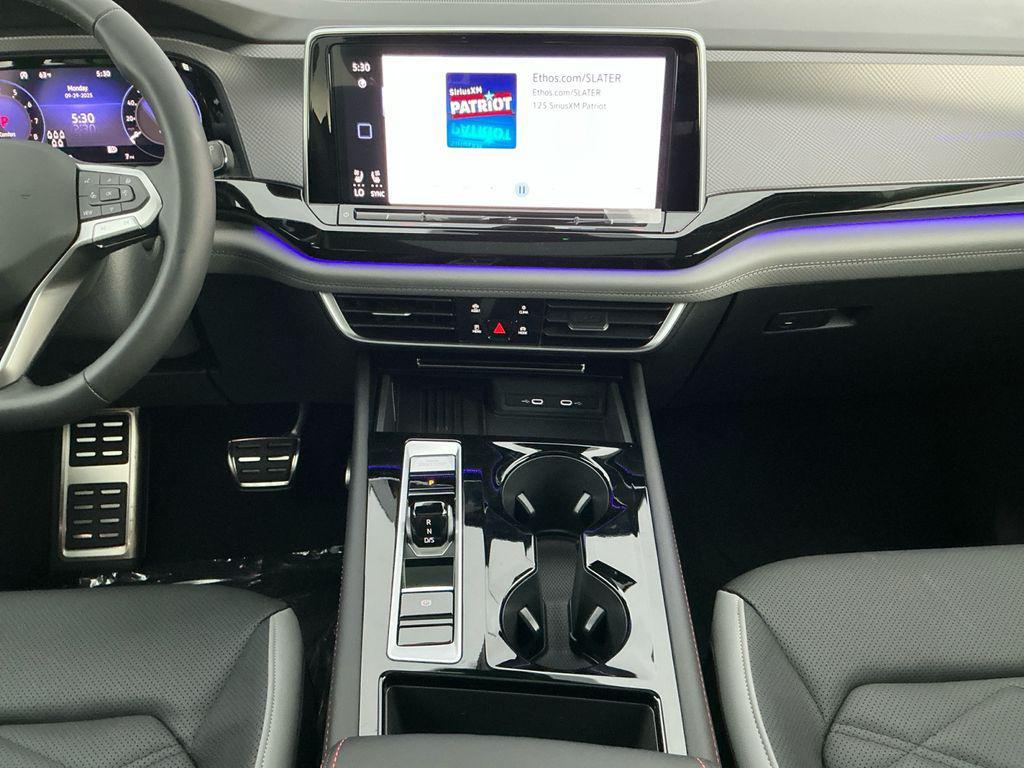 new 2026 Volkswagen Atlas car, priced at $51,308