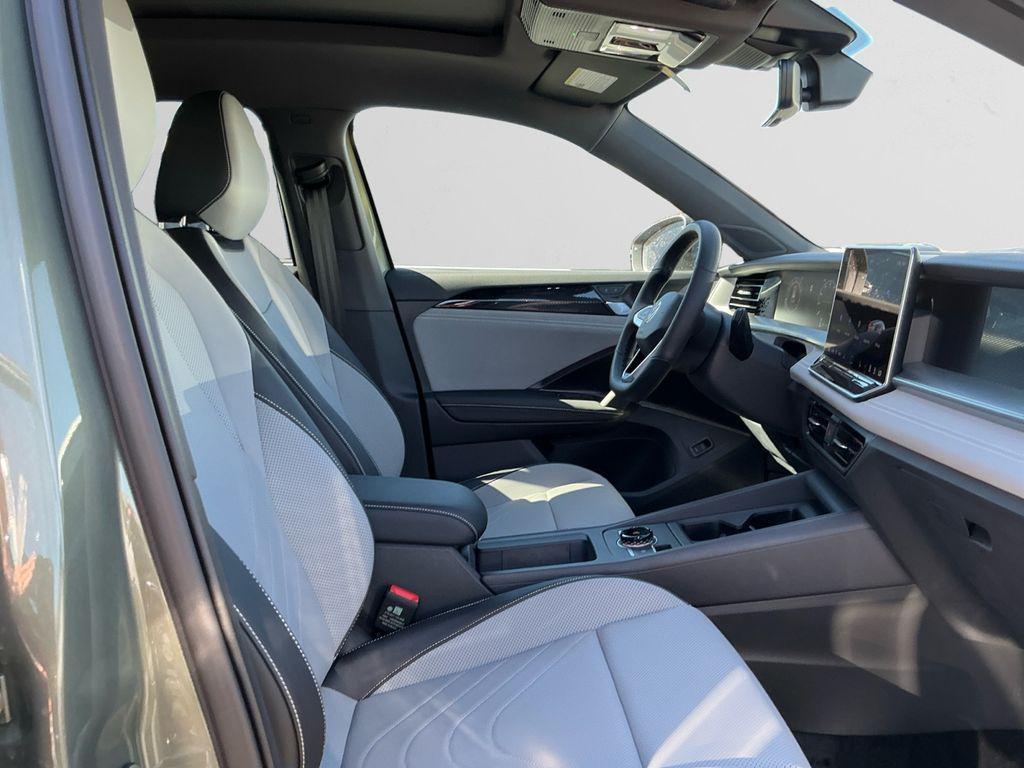 new 2025 Volkswagen Tiguan car, priced at $39,395