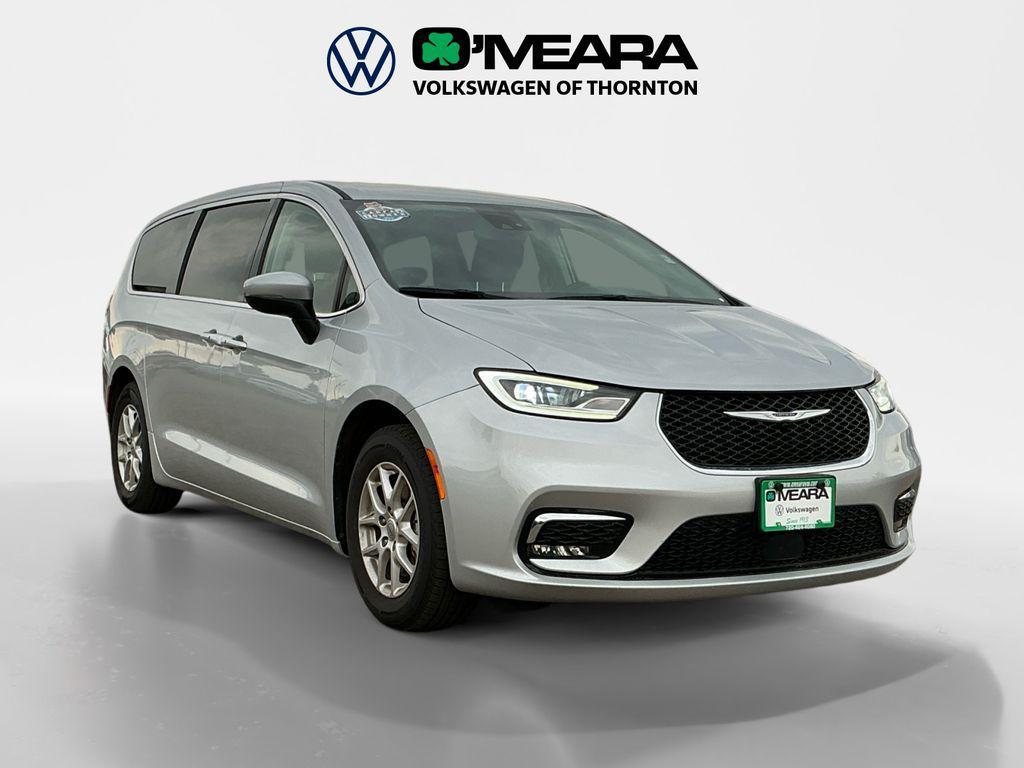 used 2023 Chrysler Pacifica car, priced at $23,740