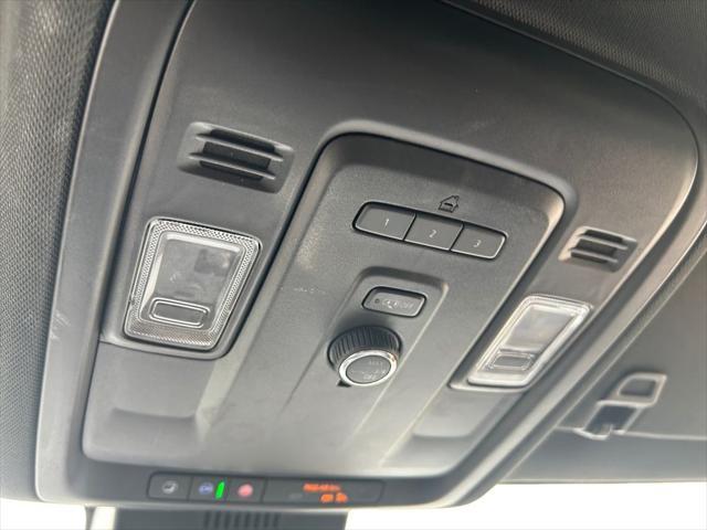 used 2023 GMC Yukon car, priced at $51,939