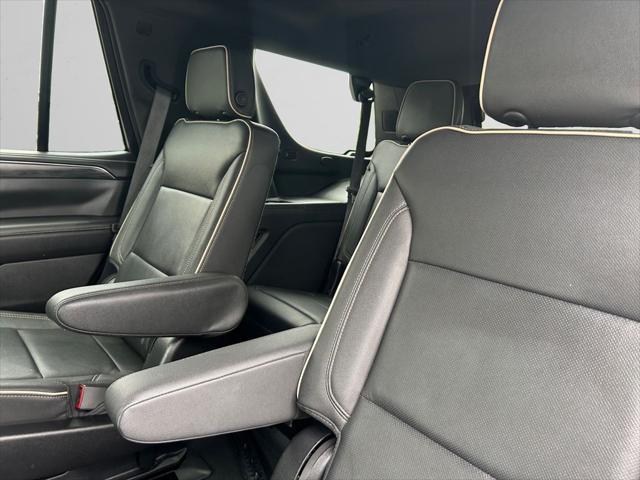 used 2023 GMC Yukon car, priced at $51,939