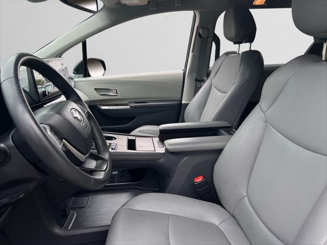 used 2024 Toyota Sienna car, priced at $44,684