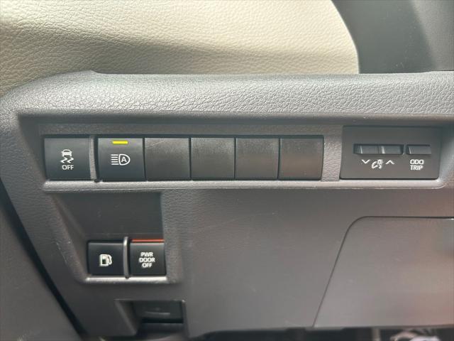 used 2024 Toyota Sienna car, priced at $44,684