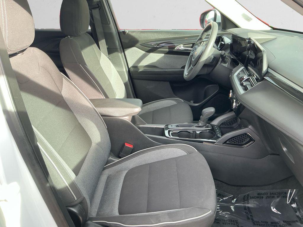 used 2024 Chevrolet TrailBlazer car, priced at $21,996