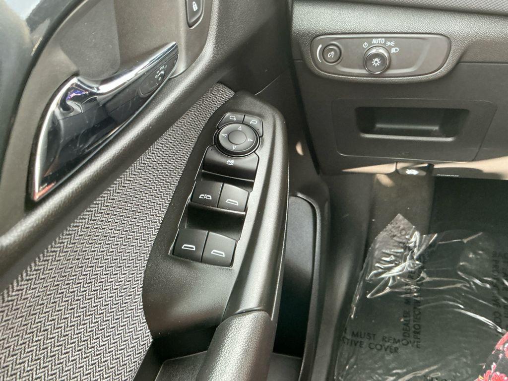 used 2024 Chevrolet TrailBlazer car, priced at $21,996