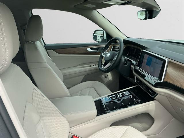 new 2025 Volkswagen Atlas car, priced at $43,630