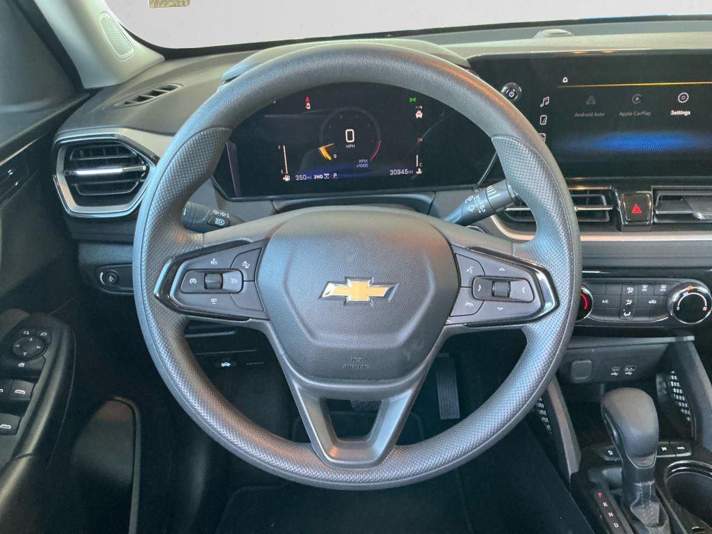 used 2025 Chevrolet TrailBlazer car, priced at $22,998