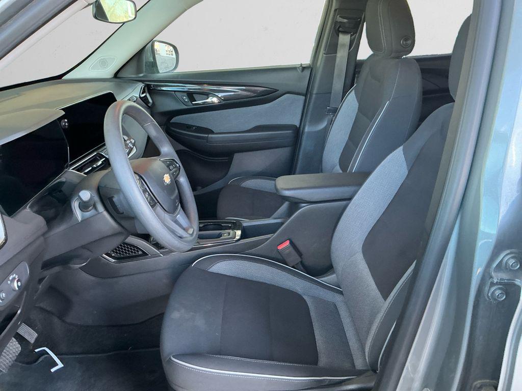 used 2025 Chevrolet TrailBlazer car, priced at $22,998