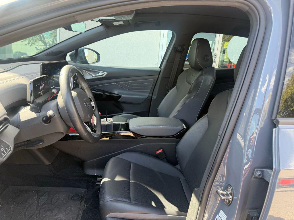 used 2023 Volkswagen ID.4 car, priced at $24,999